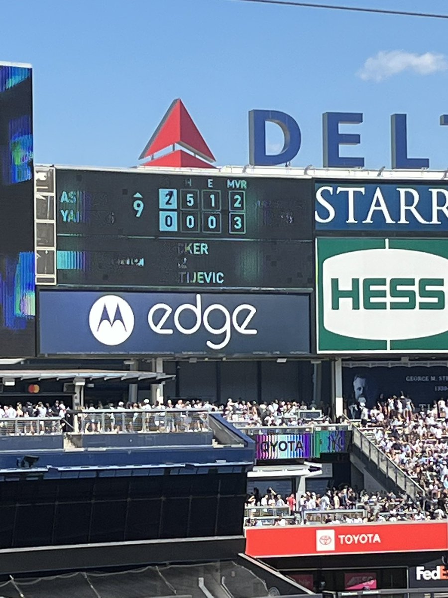 Todd_M_Ward's tweet photo. Witnessing a no-hitter at Yankee Stadium https://t.co/Qy7Y1Ipe8X