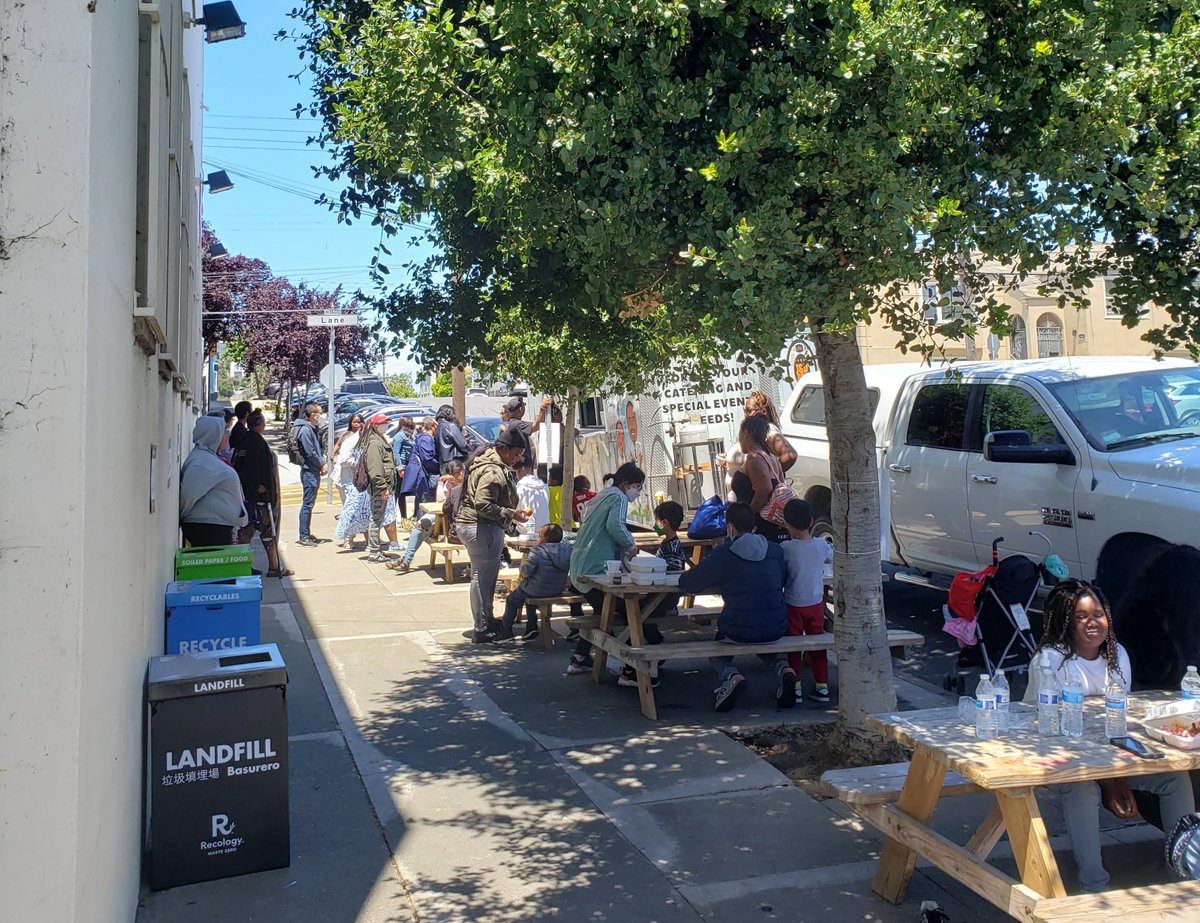 BayviewYMCA's tweet image. Free food, giveaways, music, and more at the Black &amp;amp; Beautiful Family Reunion 😎