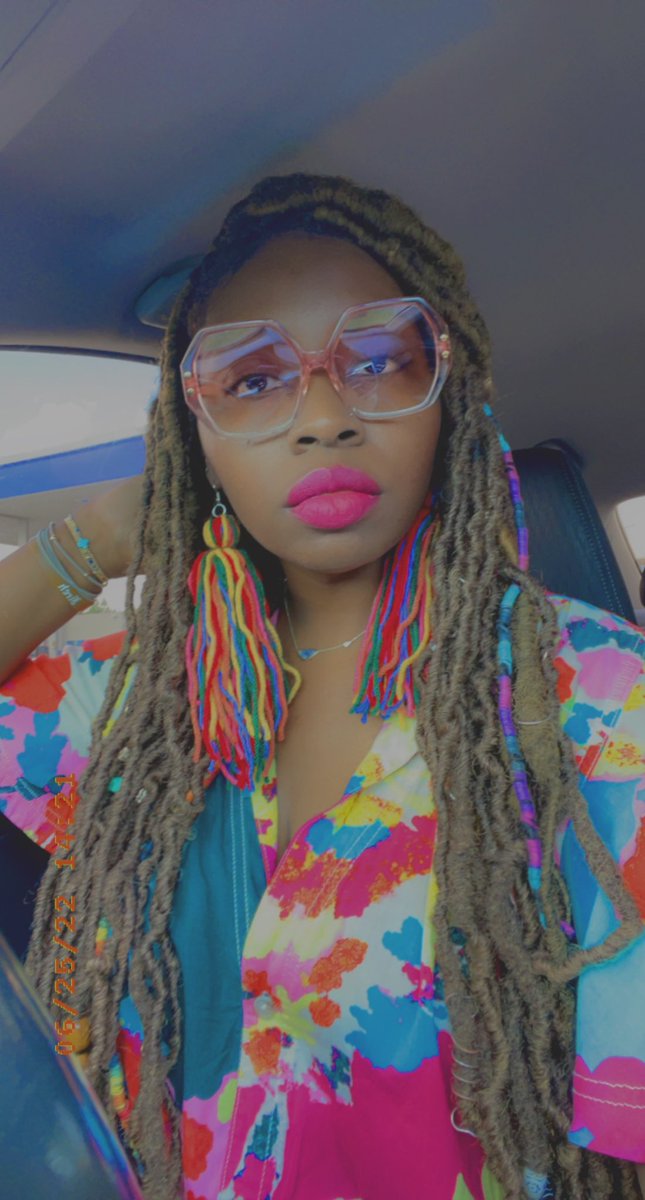 zlashaye's tweet photo. Thank you so much @TheMsBullock for these gorgeous earrings! I love them all!!! Hit her up so that you can get yours too! 🥰  #SupportSmallBusinesses #showsomelove https://t.co/ryjMQH5KiU
