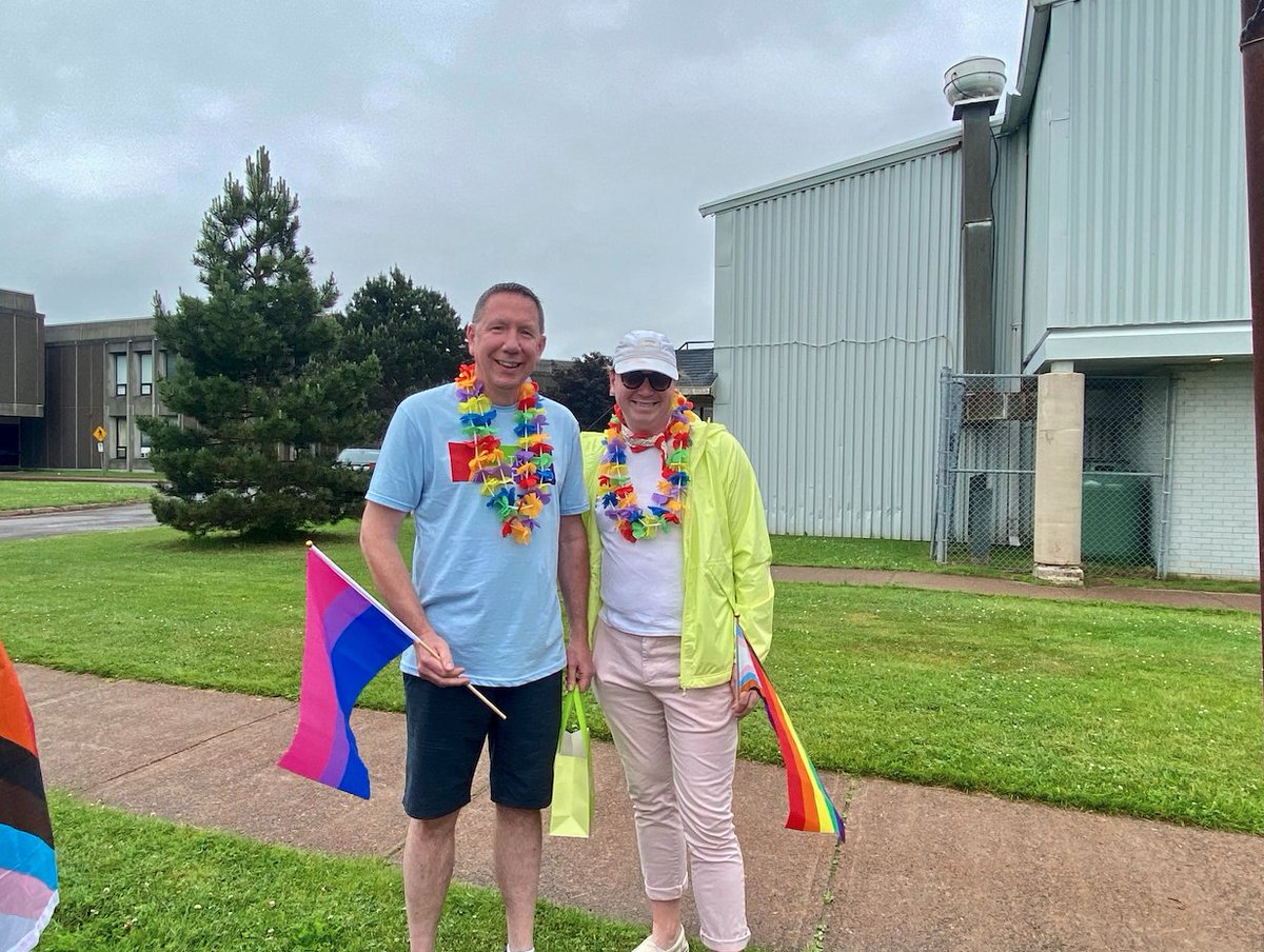 CNorthLiberals's tweet photo. Today, @CNorthLiberals were pleased to join Councillor Graham, and others from throughout Colchester, Truro, and surrounding areas, in celebrating Truro Pride, and our values of diversity, community, inclusion, freedom of choice - and love. 🏳️‍🌈🏳️‍⚧️❤️ #nspoli #cdnpoli https://t.co/aaXaRQZQ3f