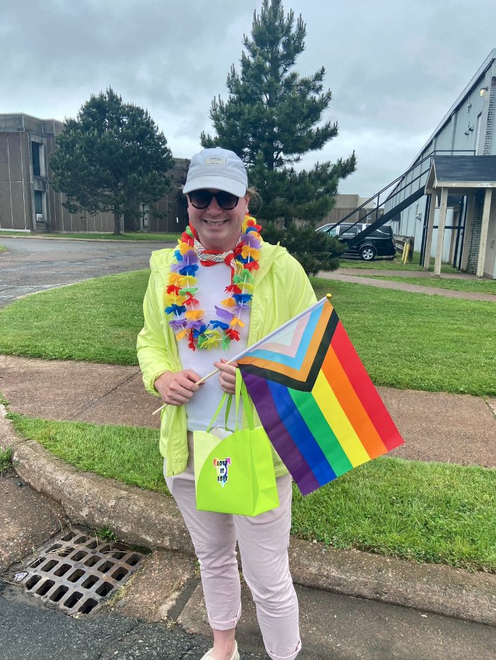 CNorthLiberals's tweet photo. Today, @CNorthLiberals were pleased to join Councillor Graham, and others from throughout Colchester, Truro, and surrounding areas, in celebrating Truro Pride, and our values of diversity, community, inclusion, freedom of choice - and love. 🏳️‍🌈🏳️‍⚧️❤️ #nspoli #cdnpoli https://t.co/aaXaRQZQ3f