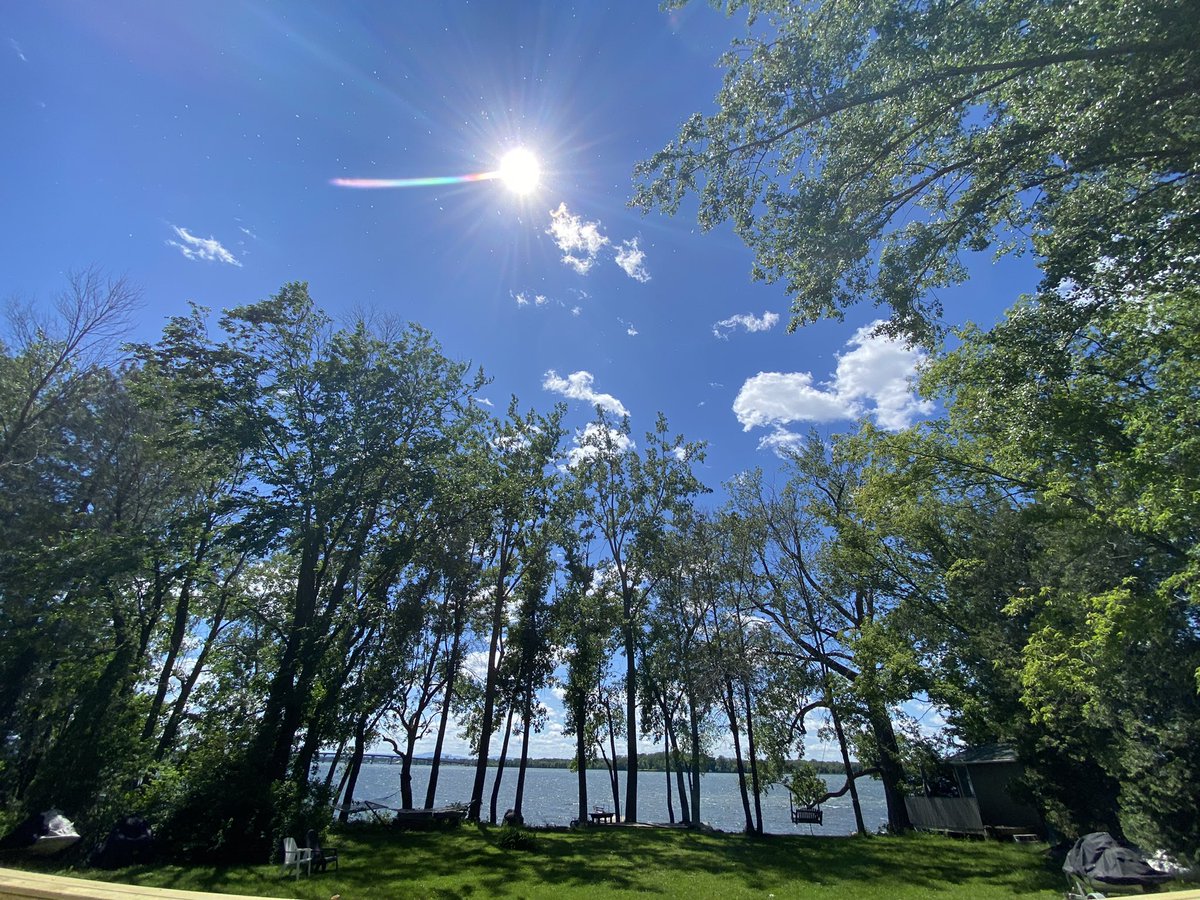 Spreading LOVE because the world needs more LOVE and compassion and empathy and kindness. #bethechange #bekind