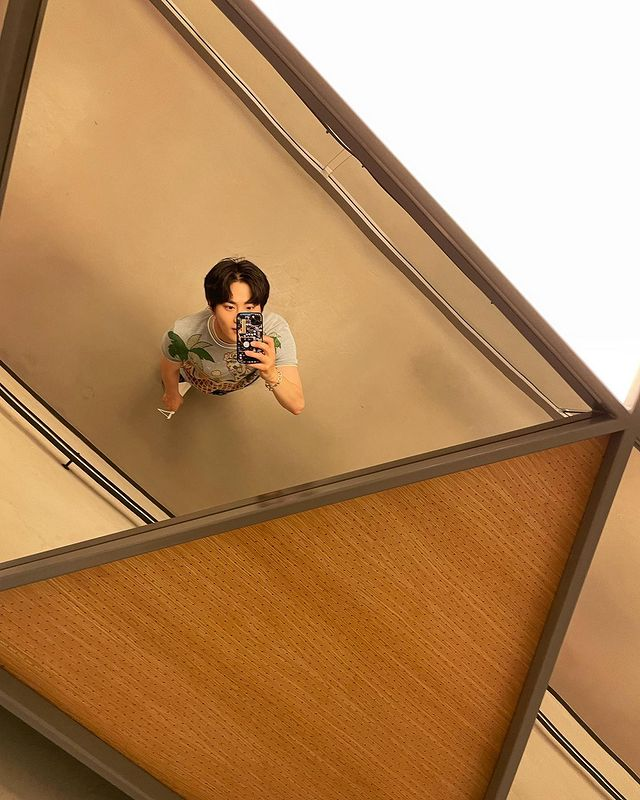 915JN's tweet photo. 📐🏙🥚
@ visitdubaikr
@ visitdubai https://t.co/HSnHL8ZLAs