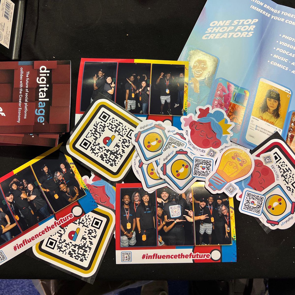 GoDigitalage's tweet image. Digitalage x Vidcon Day 2 recap. Second day was even more fun than the first. Today is the last day and we’re going to make it count. Make sure to stop by booth #2210 in Hall C and visit us before the day is over. #InfluenceTheFuture @VidCon #Vidcon #VidCon2022