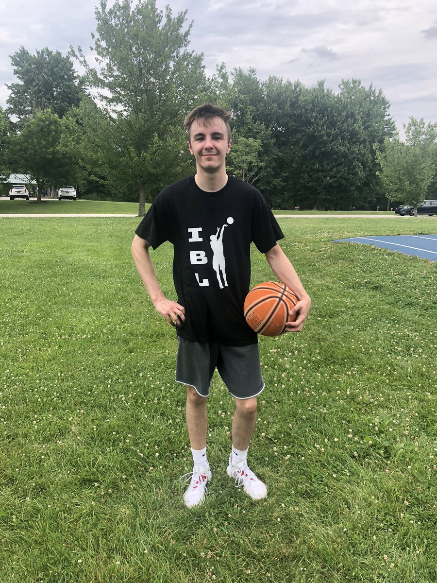 Idlewild_League's tweet photo. Connelly hits the 3! Veterans defeat Rookies, 81-71.

Dylan Connelly is the 2022 IBL Rookies vs Veterans Game MVP as he finished with 21 pts! https://t.co/j2hygEPuPy