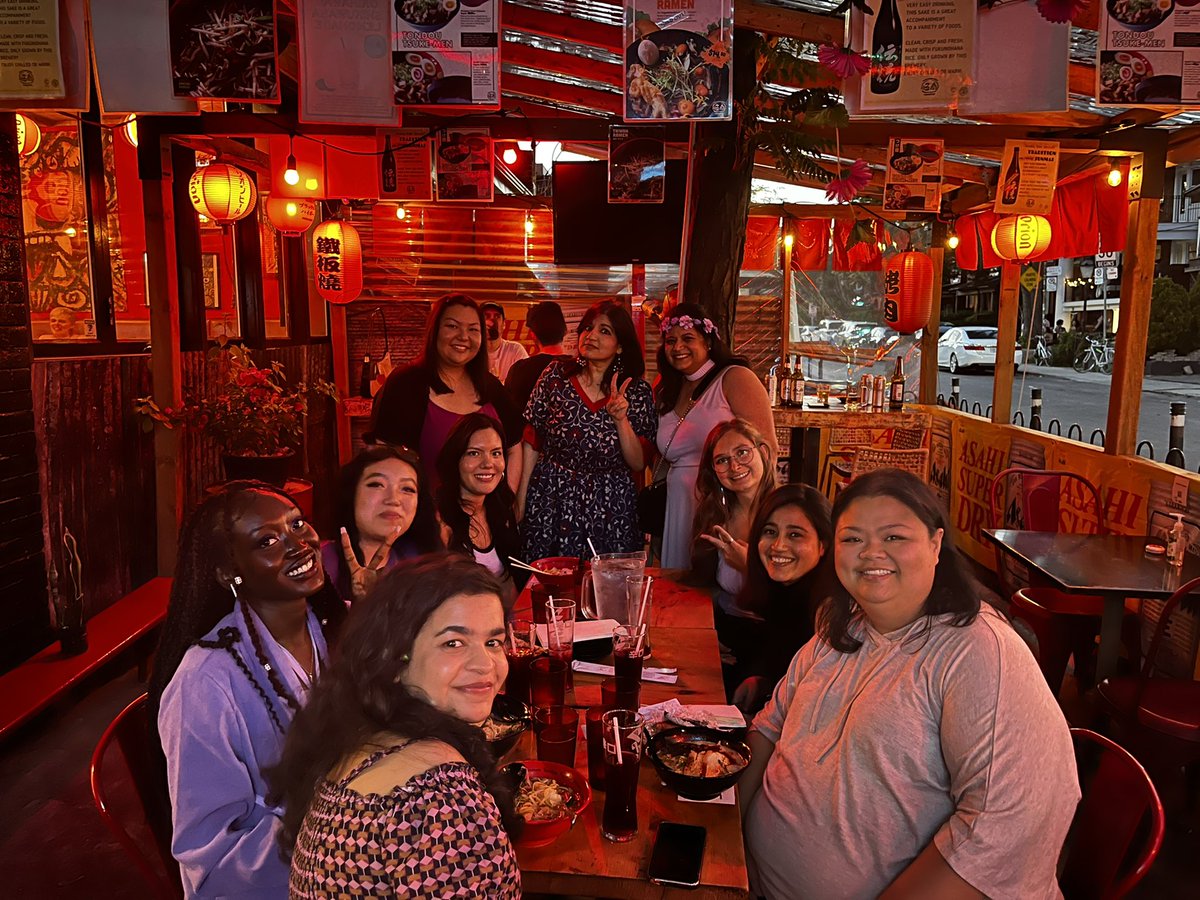 nazsyed's tweet photo. An amazing night with some amazing ARMY friends at #purplebash Thanks @userbfIy for hosting a night filled with the best of @BTS_twt beats. #TorontoARMY https://t.co/GKXP1PDmSZ