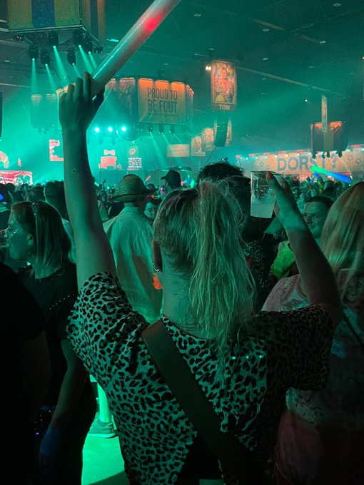 Heerlijk fout in de Brabant hallen!!! 🥳☺️☺️ https://t.co/cjSnYiJnQp<a href="/tag/lingerie"class="tags"><span>#lingerie</span></a><a href="/tag/love"class="tags"><span>#love</span></a><a href="/tag/model"class="tags"><span>#model</span></a><a href="/tag/beautiful"class="tags"><span>#beautiful</span></a><a href="/tag/hot"class="tags"><span>#hot</span></a><a href="/tag/top"class="tags"><span>#top</span></a><a href="/tag/naked"class="tags"><span>#naked</span></a>