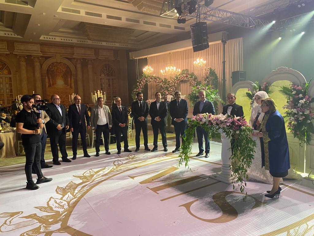 EyupOzkececi's tweet photo. İl yönetim kurulu üyelerimiz ile birlikte geçmiş dönem İl Yönetim Kurulu Üyemiz Sn @serhat_celenk ile Merve Ata Hanımefendi'nin mutlu günlerine şahitlik ettik.

Ata ve Çelenk ailelerini tebrik eder; genç çiftimize iki cihan saadeti dilerim. https://t.co/30wsU3DHsp