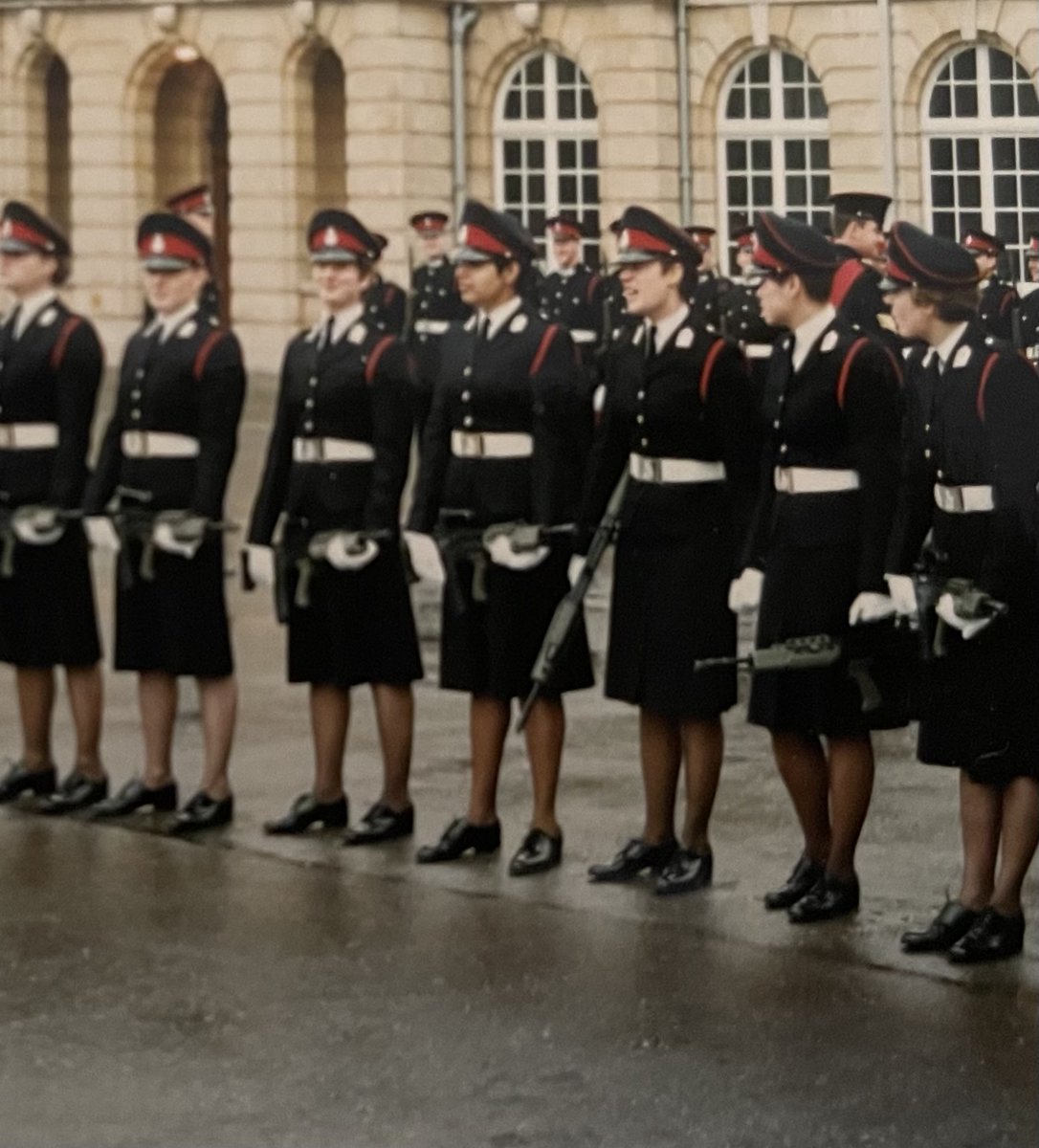 SaleyhaAhsan's tweet image. Happy #ArmedForcesDay2022 - proud to be part of this cohort of incredible people.