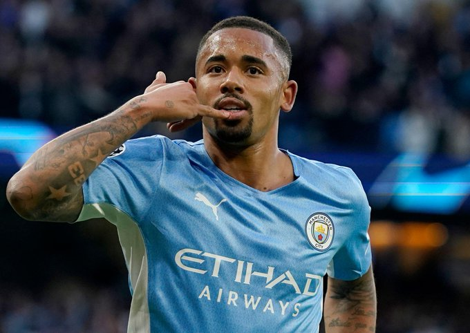 VipArsenal's tweet photo. The reason behind Gabriel Jesus' goal celebration. https://t.co/ViMA9SSlGF