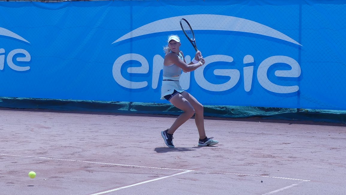 captennis's tweet photo. 𝗟𝗮 𝗷𝗲𝘂𝗻𝗲𝘀𝘀𝗲 𝗲𝗻 𝗳𝗼𝗿𝗰𝗲 !👧🔥

Magnifique performance de la benjamine du tournoi. A seulement 15 ans, Mirra Andreeva atteint les 1/2 finales d'un 25k$😳
Congratulations Mirra !👏✨

#engieopenperigord #tennis #engie #engietennis #perigueux #itfworldtennistour #fft https://t.co/Z69E47qETb