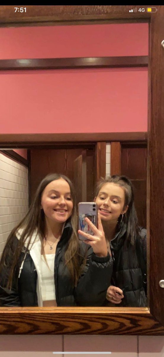 erinfitzgerald_'s tweet photo. Happy Birthday @louisedoyle70 💕 Here’s to being the same age for 2 weeks ! Love you always 💗💗 https://t.co/4XKBm3IGlS