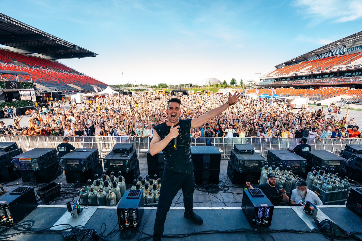 Yesterday was soooo freaking awesome. I couldn’t believe the energy you guys had. Thank you ESCAPADE ❤️