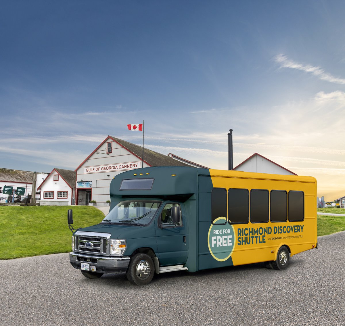VisitRichmondBC's tweet photo. 🚌 Discover popular destinations in Richmond with the convenience of our all-new FREE #DiscoveryShuttle bus.
Operates weekends and statutory holidays, June 25 - September 5, 2022. Find shuttle stops and schedule here ➡️ https://t.co/N6PFkT5anY #RichmondBC https://t.co/egUPjIqQWj