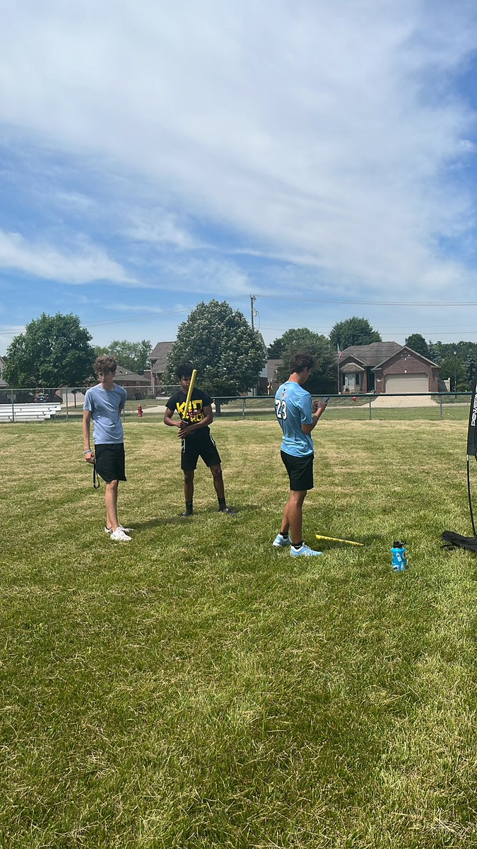 Wiffle in SE MI tweet media