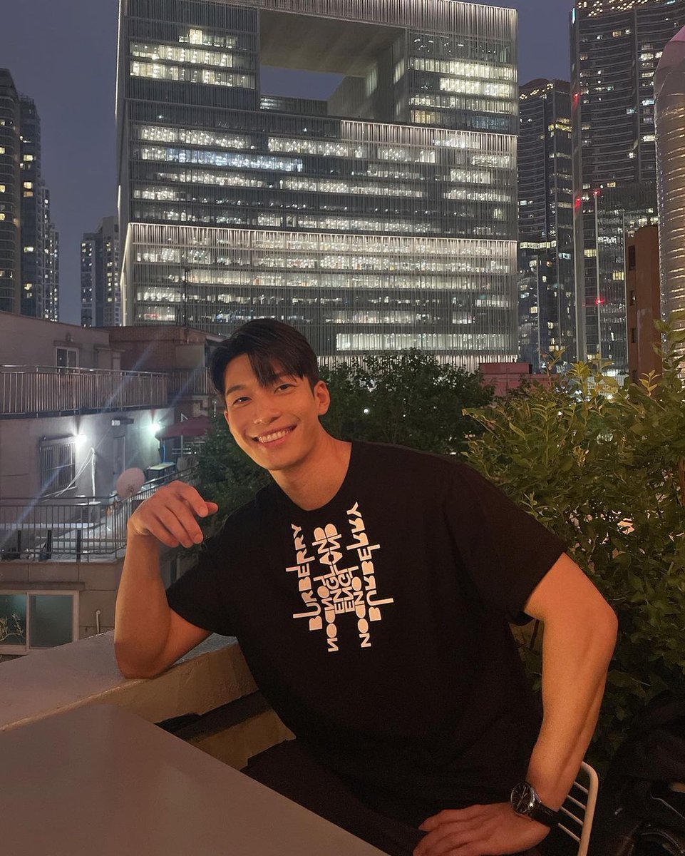 dpyob's tweet image. 짧았지만 즐거웠던

#하위👋