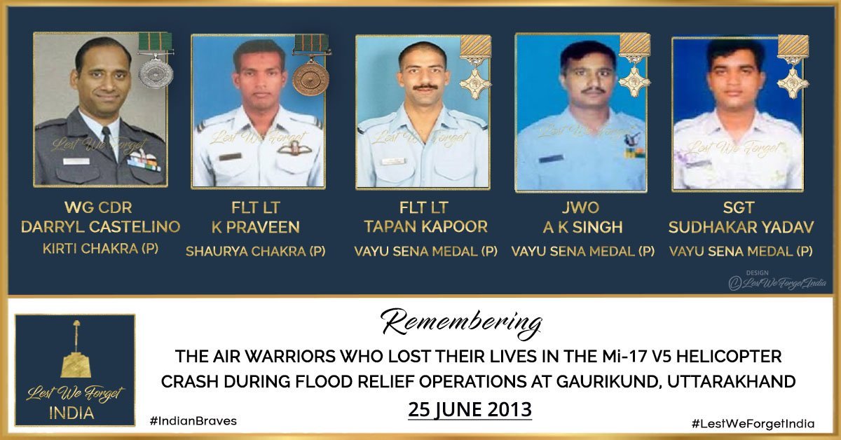 #Bravehearts of @IAF_MCC @ITBP_official & #NDRF laid down their lives in Rescue & Relief Mission #OpRahat during #KedarnathFloods on 25 June 2013.

#LestWeForget 🙏🙏

@PIBHomeAffairs
@PIB_India
@ANI