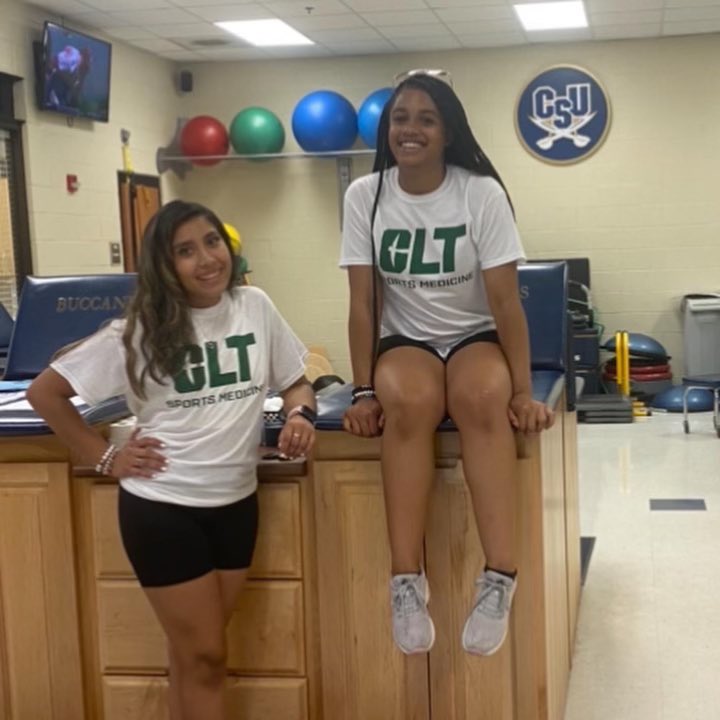 WestMeckSports's tweet photo. 🚨Shoutout to Katie Hernandez &amp; LaThauya Herron for the way they represented themselves, the school &amp; the Sports Medicine Program🚨These ladies blew everyone away all week. Early mornings, late nights, &amp; long, hot days only made these 2 work harder!🫀🫀🫀#hawkpride https://t.co/HcCTLUi0zG