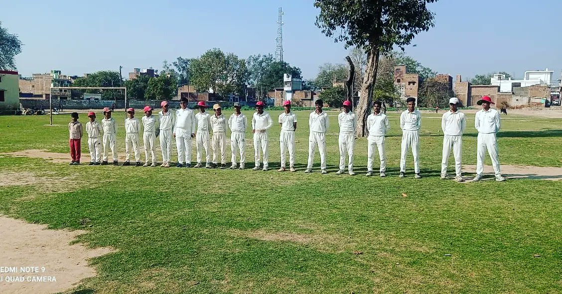 rajat_akshat's tweet photo. विधानसभा 132 में खेल के स्टेडियम के आभाव में बच्चों का विकास संभव नहीं हो पा रहा है, बच्चों को जैसे तैसे यहां वहां प्रैक्टिस करवाई  जा रही है लेकिन  बच्चे राज्य में अपना स्थान नहीं बना पाते हैं संज्ञान ले 🙏 @myogioffice @myogiadityanath @SureshKKhanna @ianuragthakur 🙏 https://t.co/9ONpCVU1En