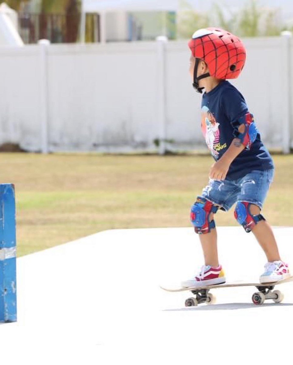 RosachelyRivera's tweet photo. Ya comenzó el Gurabo Skate Contest 🛹
¡Ven con tu familia!
📍 Gurabo Skate Plaza Complejo Deportivo José A. Curet https://t.co/Z8eHjYumTE