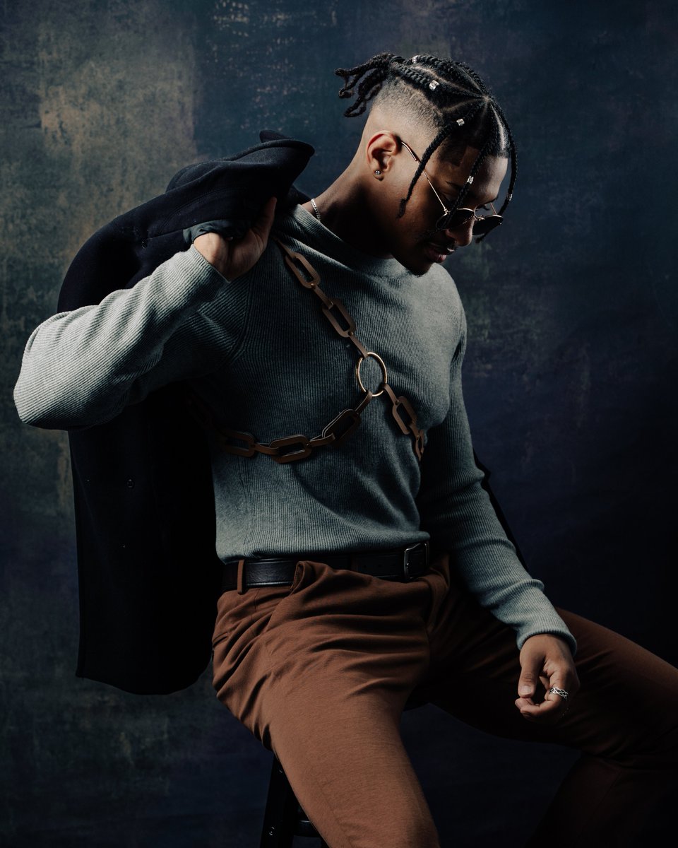 GregoryKPhoto's tweet photo. Denzel rocking the Austin Alegria harness.  #maleportrait #malemodel #fashionstyle #fashionphotography #mensphotography #portraits https://t.co/JWGBw42O1s
