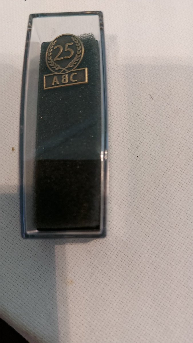 Vandaag een leuk feestje gehad van stichting abc landelijk.
Met eten en drinken,en een mooie herinnering een speeltje voor alles wat we doen en voor het 25 jarig bestaan er van.
Alles was goed geregeld abc!