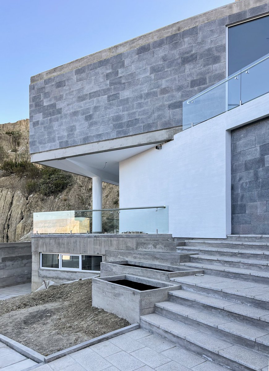 eArtefacto's tweet photo. CASA EN ACHUMANI / 2022

Visita nuestra página web: https://t.co/RNa676gevk 

#artefacto #artefactoarquitectura #arquitecturabolivia #arquitecturaboliviana #arquitecturalapaz #lapaz #casa #vivienda #construccion #diseño #casadetussueños https://t.co/1CGEdcjGoX