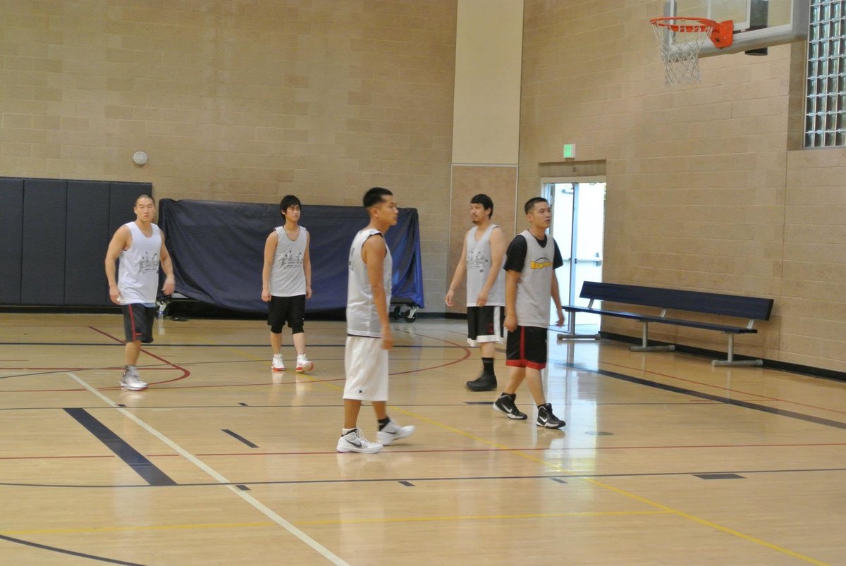 RikDaddy's tweet photo. The original Chubby Asian Girls. #ChubbyAsianHoops @YungBolo @teksmessages @illastrate @ahmong #WeAreChubby https://t.co/dLceyJky0f