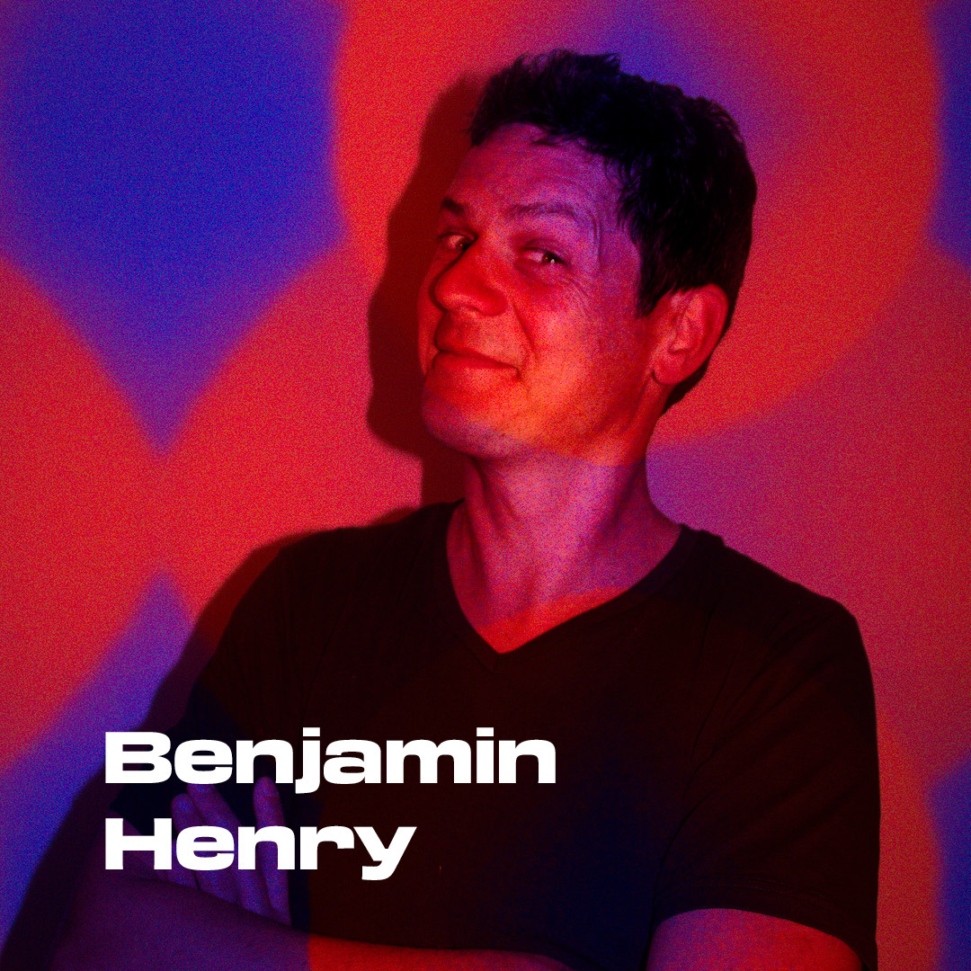 "Moi, je suis un paysan heureux, car je suis aligné avec mes valeurs. Je considère que la Terre est un bien commun qui mérite d'appartenir à un plus grand nombre." - Benjamin Henry
📸 <a href="/AstorgBruno/">Bruno ASTORG</a>
<a href="/FactoryViews/">Views-Factory</a> 

#TEDxRennes2022 #agriculteur #exploitation #alimentation #paysan