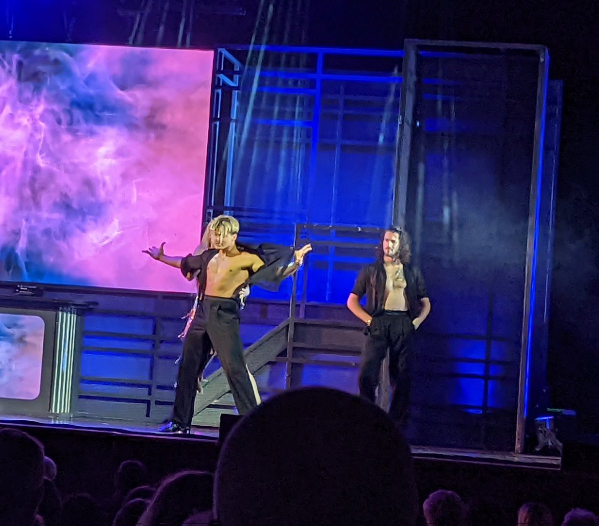 The show was wow...just amazing! The whole cast were brilliant & so talented...Karim was a great compere & should have been the winner of Strictly in 2019....🕺 @HeresTheBoys @karimzeroual @PashaKovalev @NadiyaBychkova @GrazianoDiPrima @kuzmin__nikita