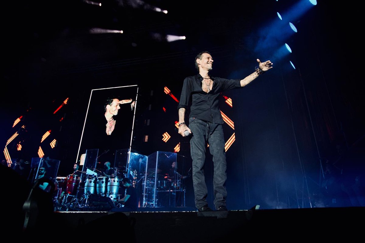 Marc Anthony tweet media