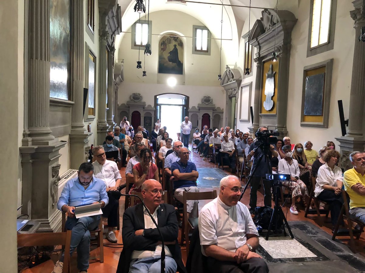 Gianni Rossi tweet media