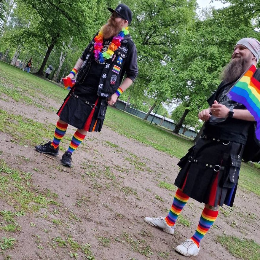 BVSC2015's tweet photo. ⚔️SIDΣBΣΛRD SΛTURDΛY⚔️

There's all kind of beard styles...whatever your favorite style is make sure you check that side beard and keep it sharp!

#sidebeardsaturday
#bvsidebeardsaturday https://t.co/N7WAuyrMOe