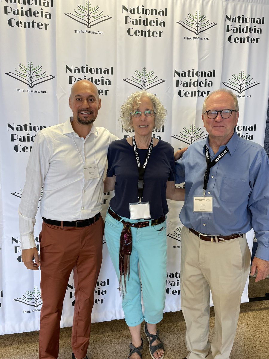 Day 2 of the <a href="/PaideiaCenter/">Paideia Center</a> 2022 National Conference w/ opening keynote by <a href="/jeremyspielman/">ⓙⓔⓡⓔⓜⓨ ⓢⓟⓘⓔⓛⓜⓐⓝ</a>, breakout session with <a href="/merrolhydehawks/">Merrol Hyde Magnet</a> principal on building a Paideia school, breakout with Darrell Duncan on steps to creating a Paideia classroom, &amp; closing remarks by <a href="/roberts_author/">Terry Roberts Author</a>.
