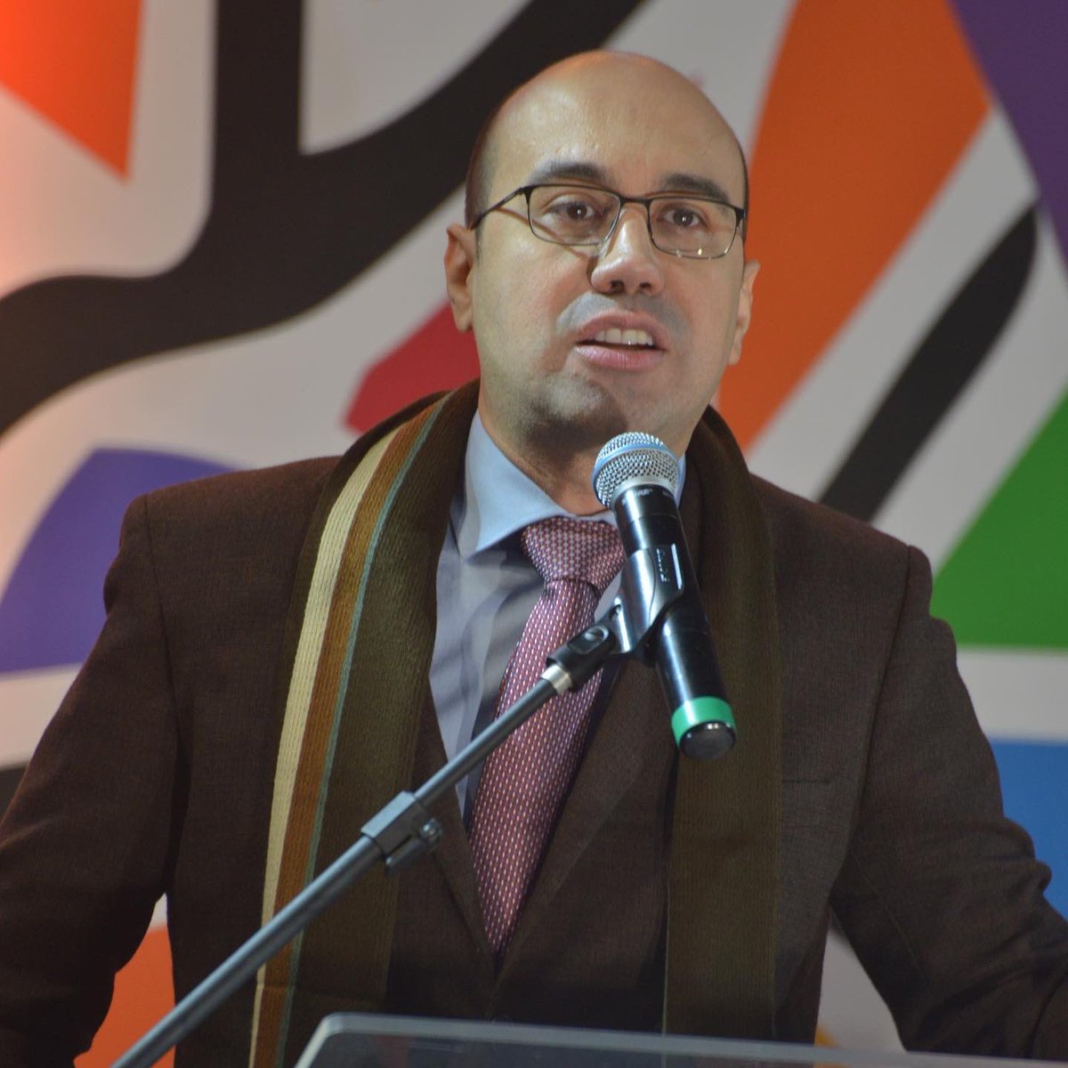 IBDFAMRS's tweet image. Painel 6  
- "O sistema de adoção no Brasil e o melhor interesse da criança e do adolescente" - Fernando Moreira Freitas da Silva (Juiz de Direito - TJMS)
- "Mentes perigosas nas relações afetivas" - Fernando Elias José (Psicólogo)