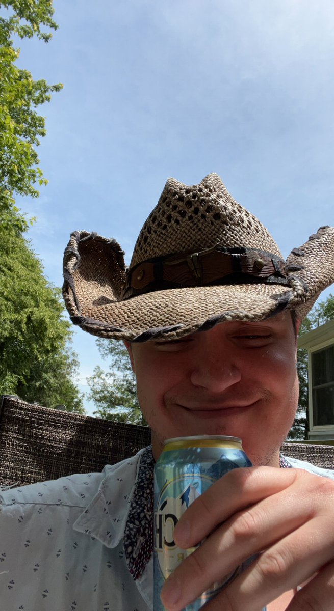 dorpyv6's tweet photo. You know what time it isssss #BuschTime https://t.co/SOkeWRKxJ6