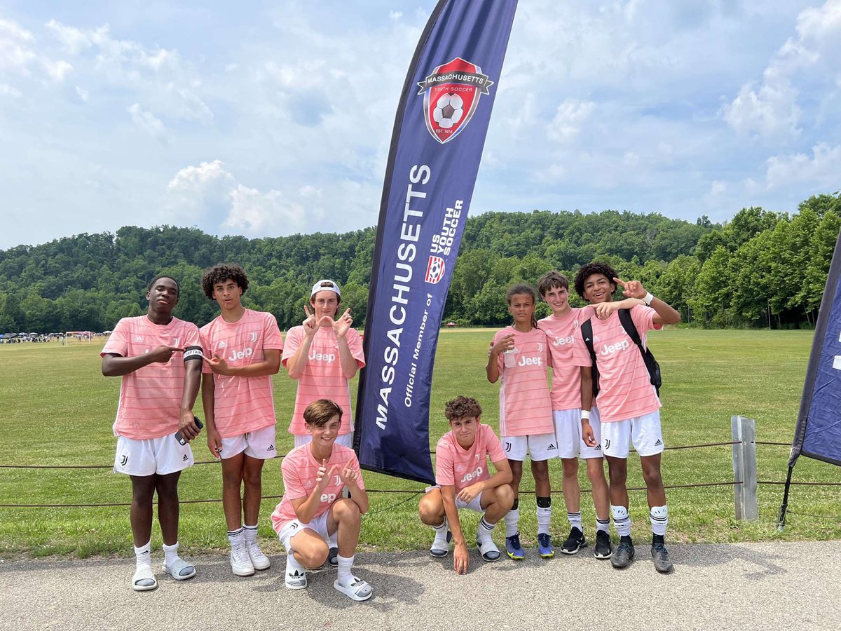 BostonJuventus's tweet photo. Our 2007 West Bianco Boys down at the @usyouthsoccer Eastern Regionals! โซ๏ธโช๏ธ
#juventus #juve #forzajuve #juventusacademyboston #usys #usysregionals https://t.co/wzbYfaOk9O