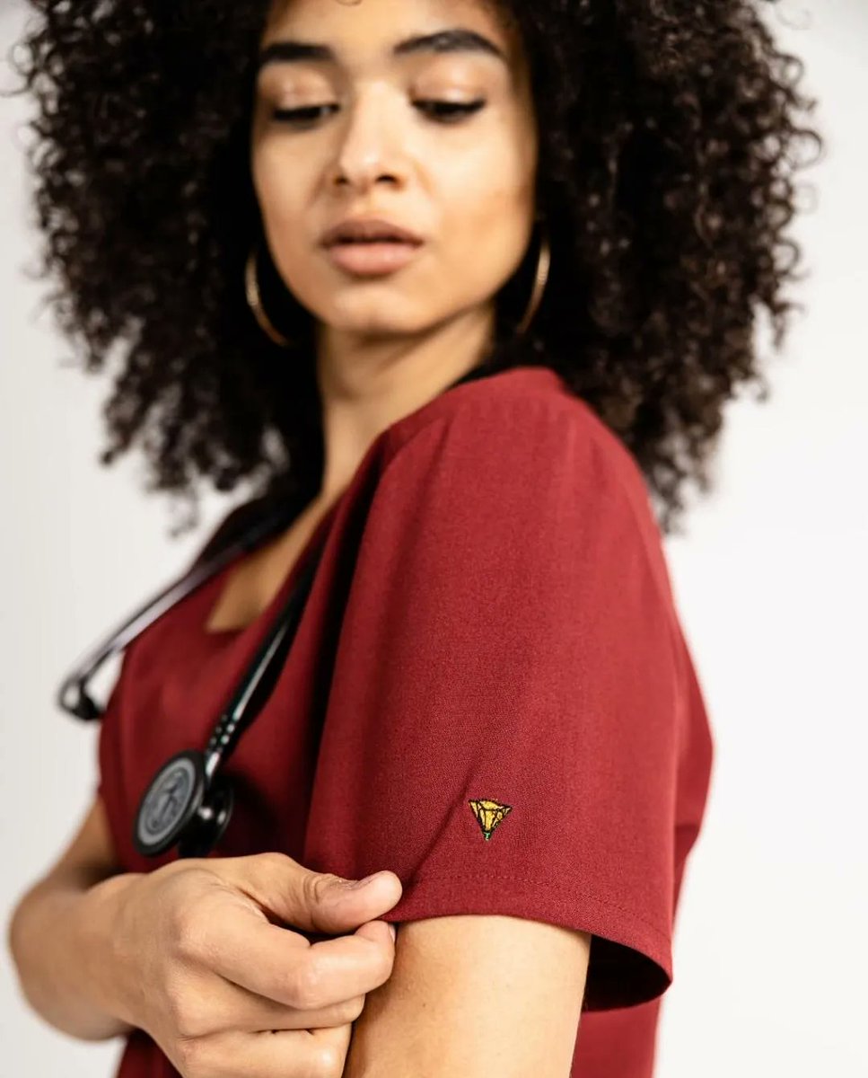 PoppyScrubs's tweet photo. Details.
.
.
#poppyscrubs https://t.co/nRh7g5aZdc