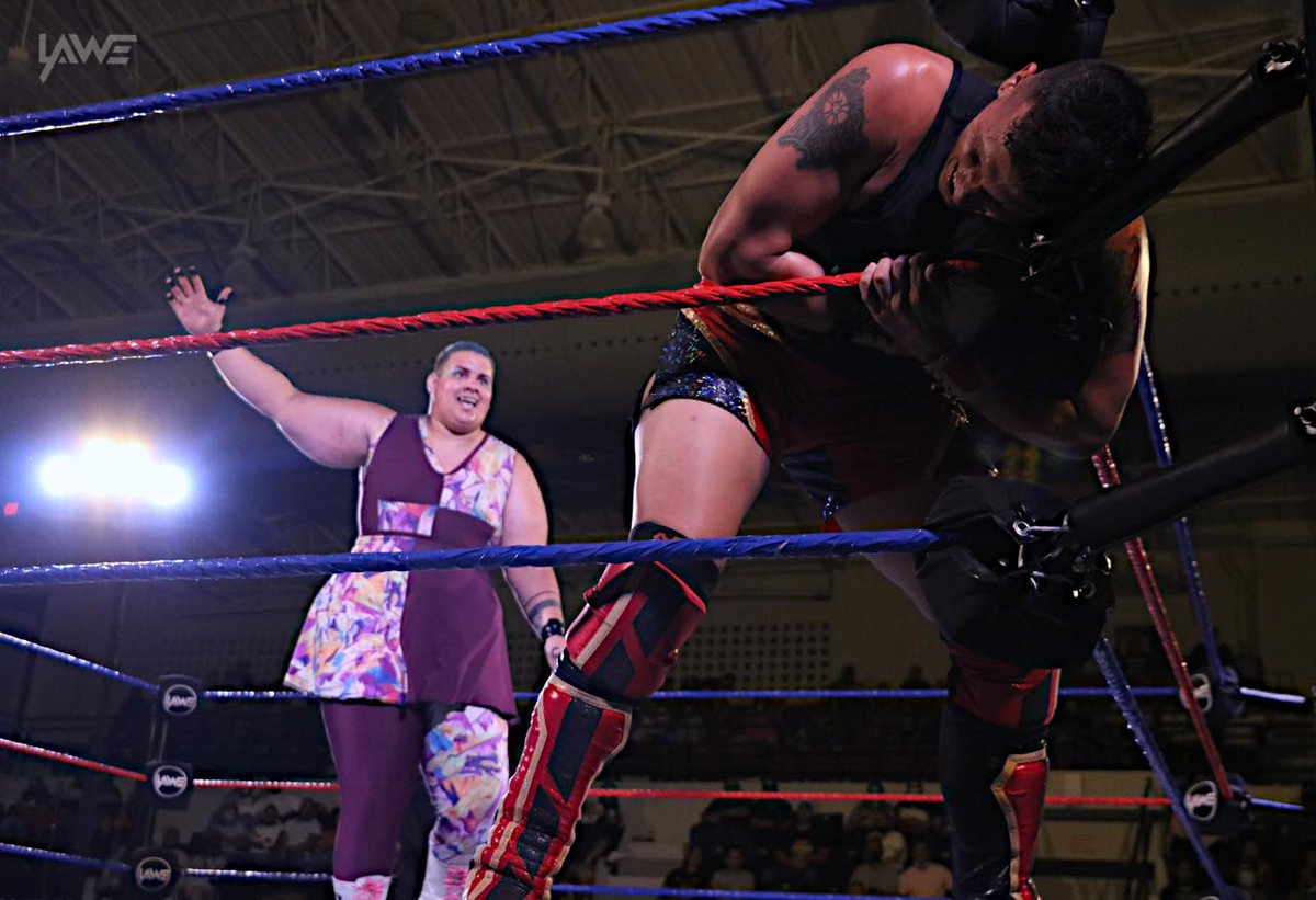 LAWEWRESTLING's tweet photo. “Todas las faltas de RESPETO que me has hecho me las vas a pagar @JJ_Jon_Justice”. - @BellaPulli
¡No hay nada más costoso que una oportunidad perdida! 
¿La Pulli Matanza? 
ESTA NOCHE a las 8:00pm no puedes perderte nuestra edición de ADRENALINA a través de @Punto2TV https://t.co/5R1mUvK9NT