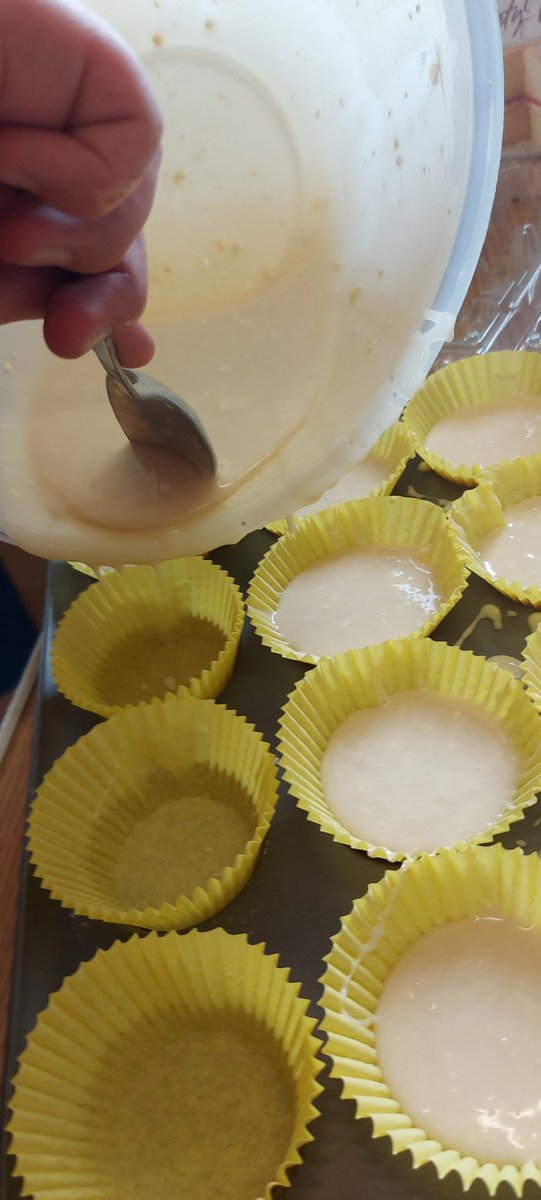 StJoseph39th's tweet photo. Baking with brownies https://t.co/0bkdYW3q5L