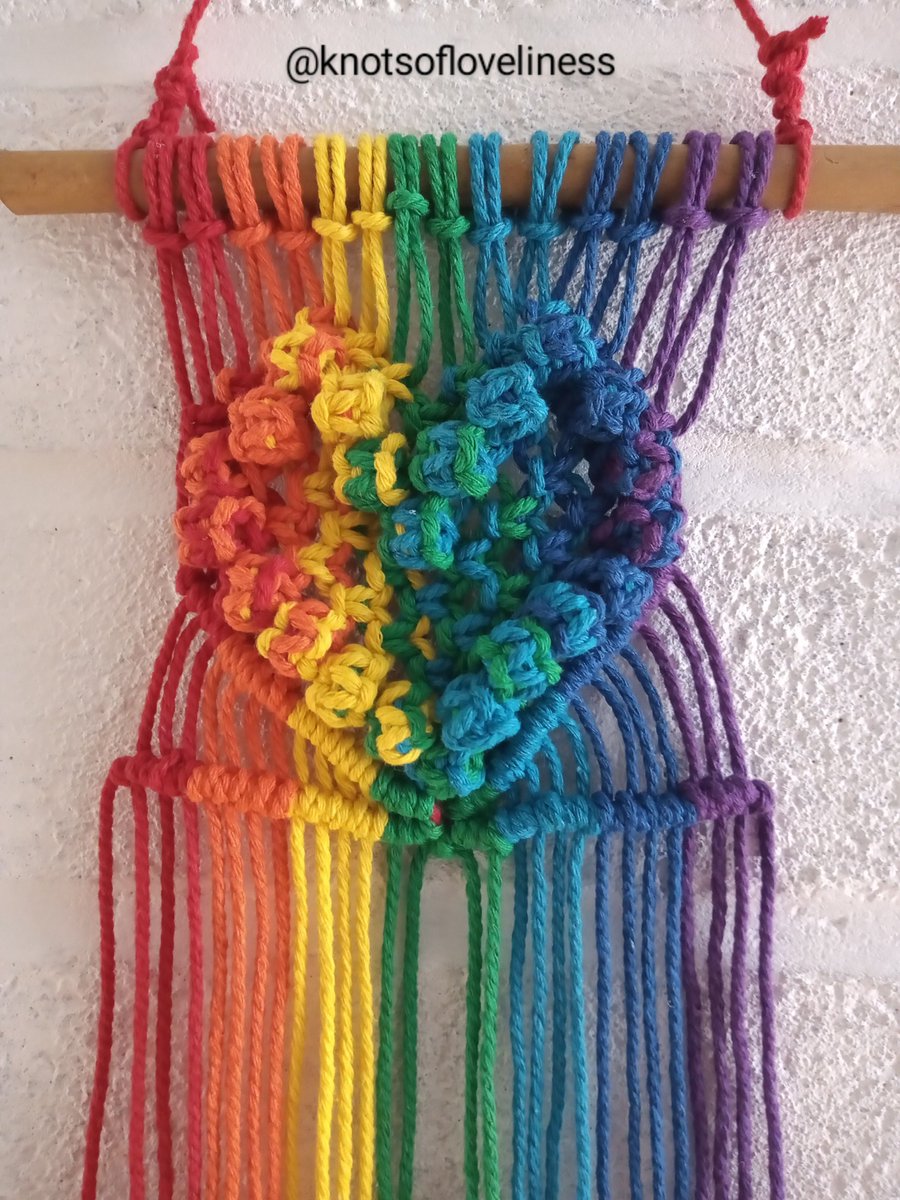 KnotsLoveliness's tweet photo. Rainbow Heart

£13 inc postage

17cm x 30cm exc hanging string

#macrame #wallhanging #berryknot
#rainbow #pride #spreadthelove 
#heart #prettythingsforyourplatingneeds 
#worldisabeautifulplace 
#spreadthelove
#mytinybusiness https://t.co/rKTdpexqXf