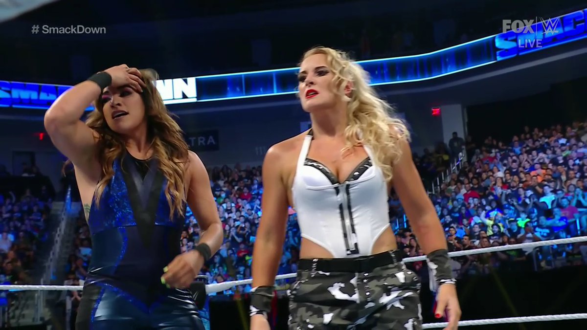 LaceyFansite's tweet photo. Gallery Update: HQ #Smackdown Screencaptures:https://t.co/26o77t7DME #LaceyEvans #LikeALady #LadyofWWE #WWE #MITB 

(@LaceyEvansWWE) https://t.co/hD0BlRbJWM
