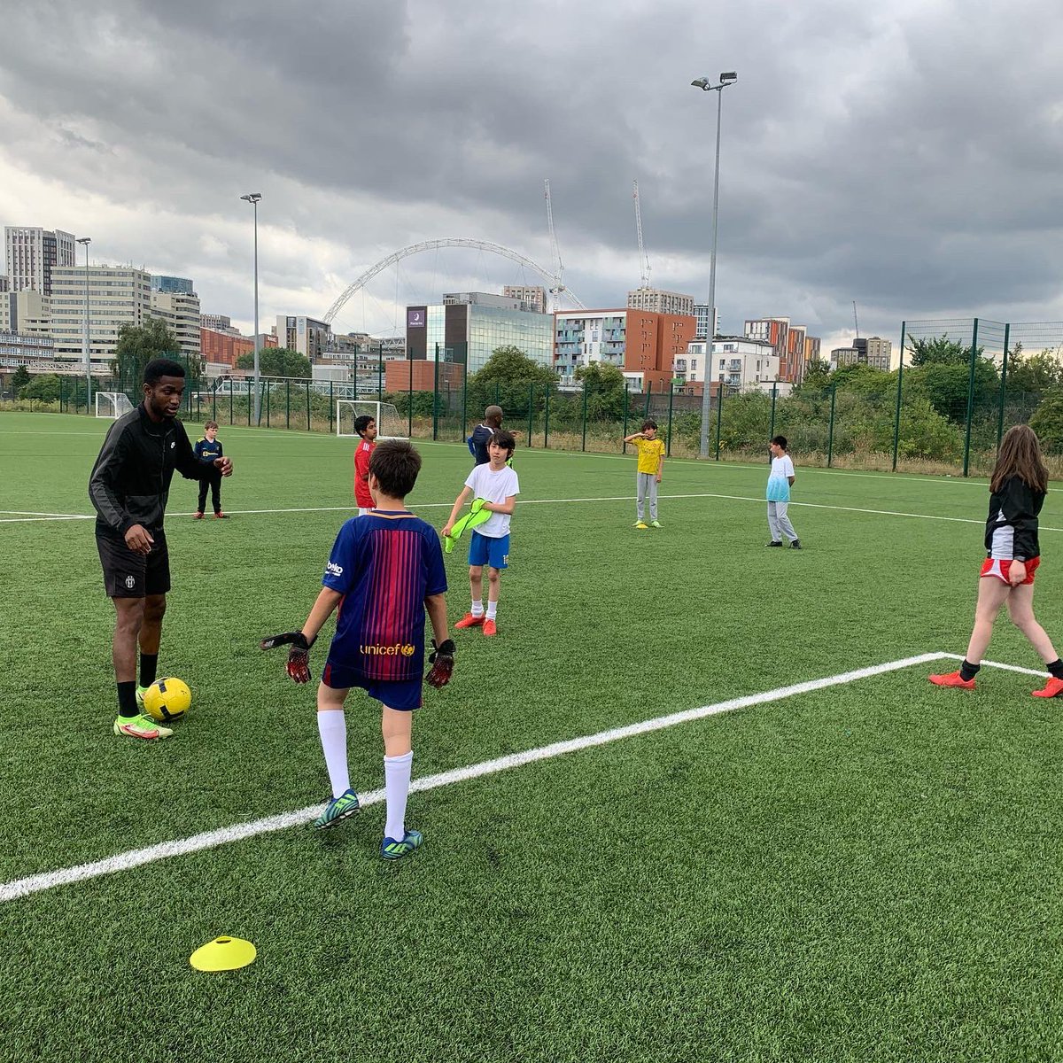 Kinja Football Club tweet media