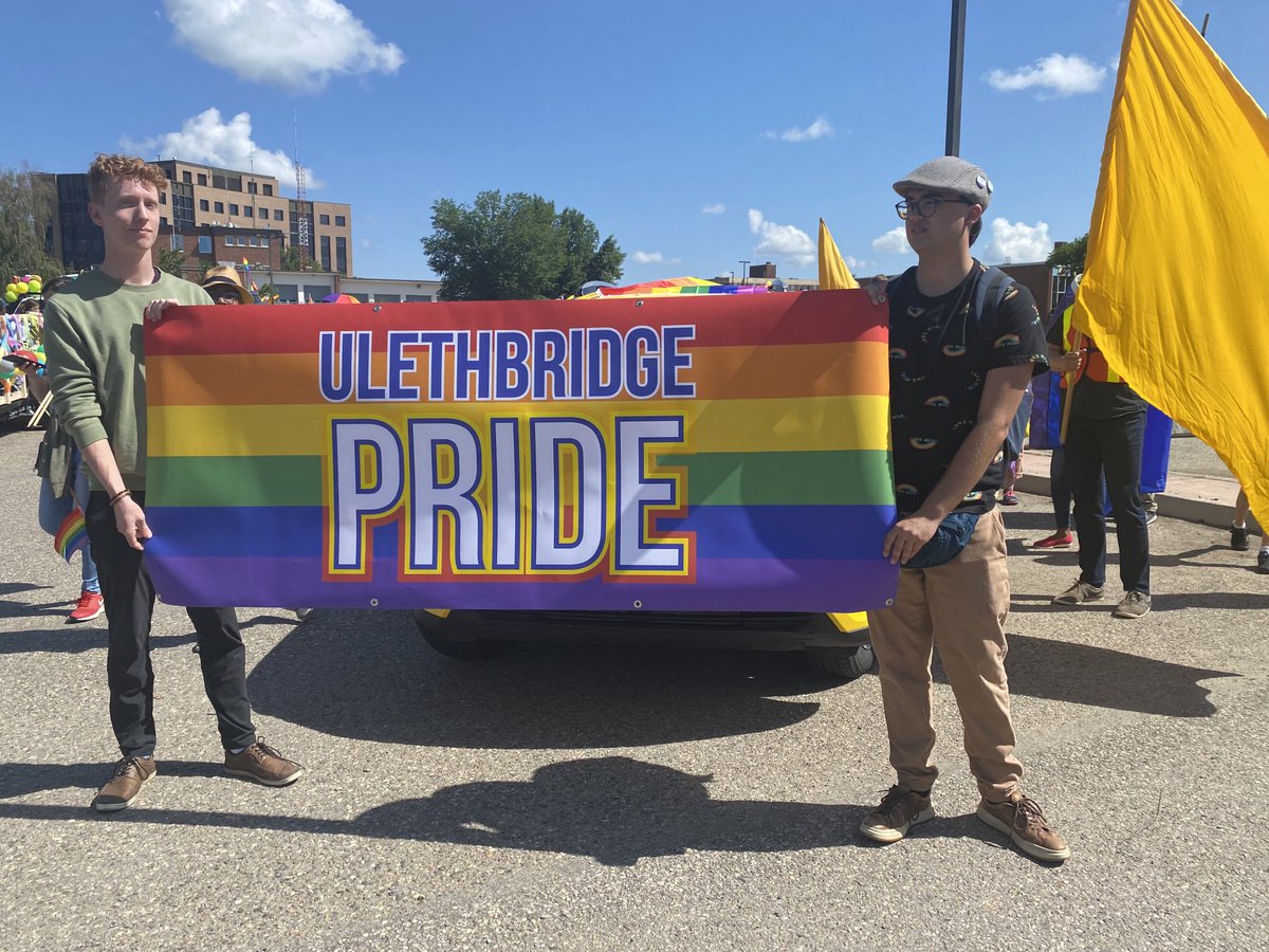 GwynethMidgley's tweet photo. Excited to be marching with the Liberals at #yqlpride today! ⁦@DevonHargreaves⁩ ⁦@AbJrogg⁩ #HappyPride #Lethbridge https://t.co/1ZKTlwyjHl