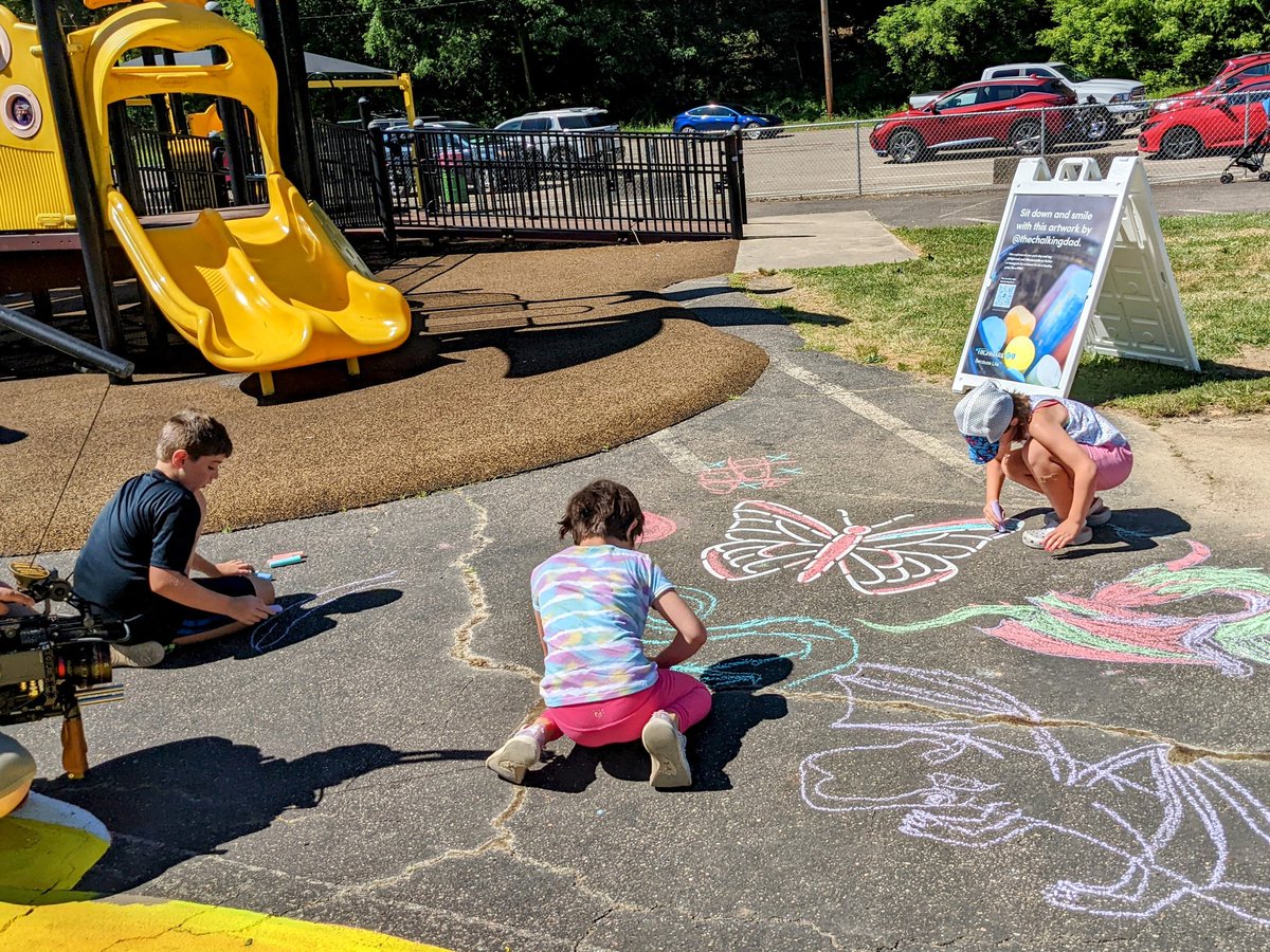kannusahni's tweet photo. Highmark Day at South Park is underway with fun activities and giveaways! It's great to be out enjoying the weather and this beautiful park! @Highmark @Allegheny_Co #HighmarkDay #BecauseLife https://t.co/CEQfu83Sfn