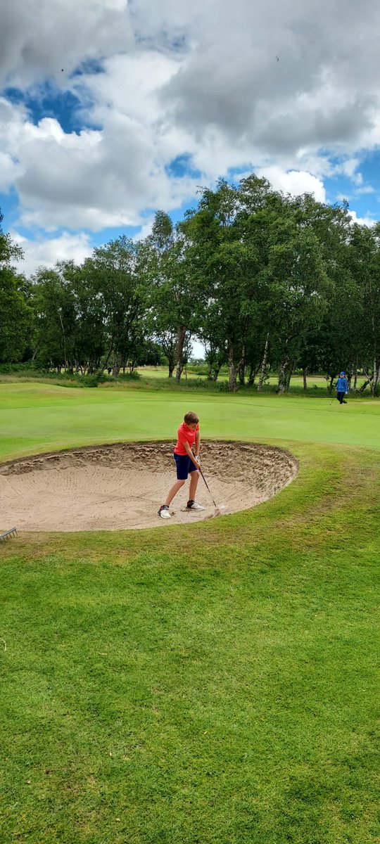 bullgolf's tweet photo. Played a fantastic course today @oldlinksgolf on the @robrockgolftour tough conditions and not my best round but enjoyed the challenge  playing with Tom and Luke ⛳😀 https://t.co/8ggm9QzDEL