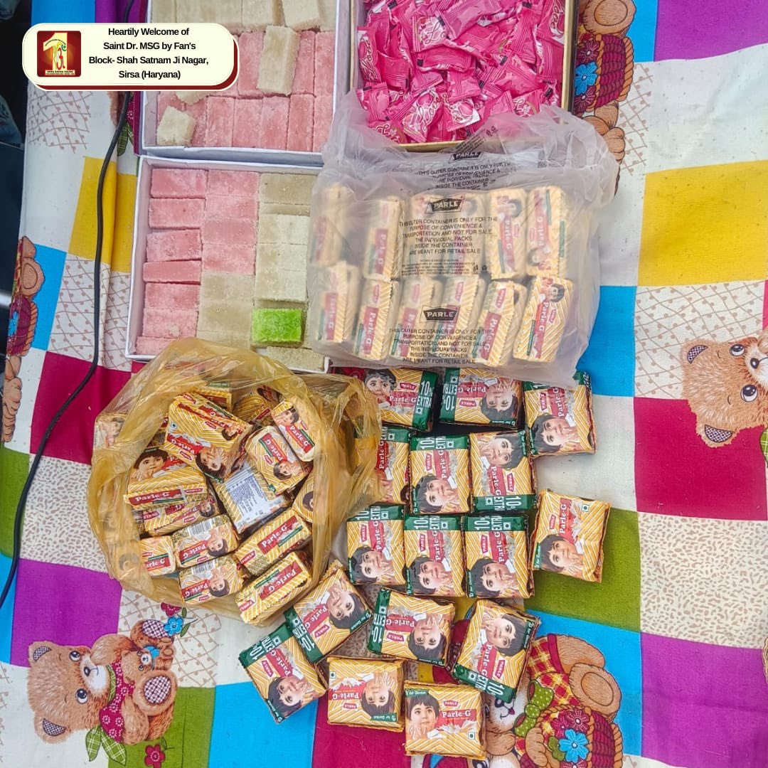 DSSNewsUpdates's tweet photo. The day of arrival of St. Dr. @Gurmeetramrahim Singh Ji Insan was most awaited &amp; celebrated by volunteers across India and abroad in various ways!Here are some glimpses from Sirsa,Haryana of volunteers distributing sweets &amp; savory to underprivileged children. #FoodDistribution https://t.co/EnVtVsdVJ7