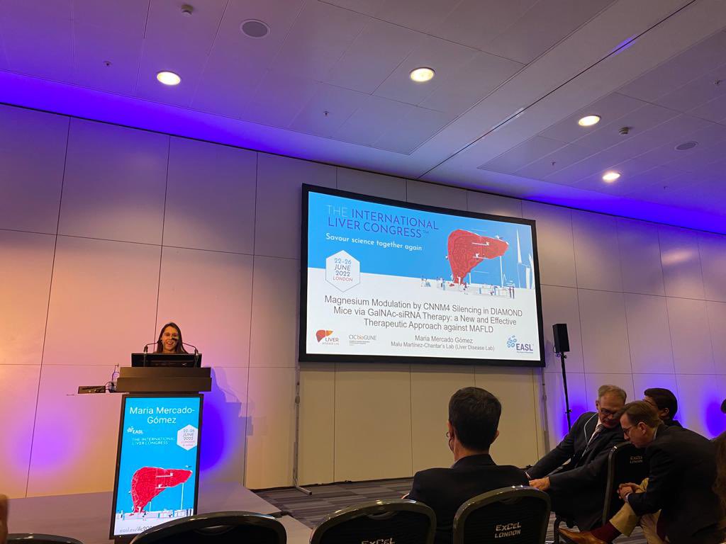 How magnesium regulate NAFLD ?  Look at CNMM4 💯💯Great talk to <a href="/maria/">Maria Höfl-Riesch</a> mercado!!! #ILC2022 <a href="/CICbioGUNE/">CIC bioGUNE</a> <a href="/easl/">Easl</a> <a href="/HepatologAs/">MujeresHepatólogas</a>
