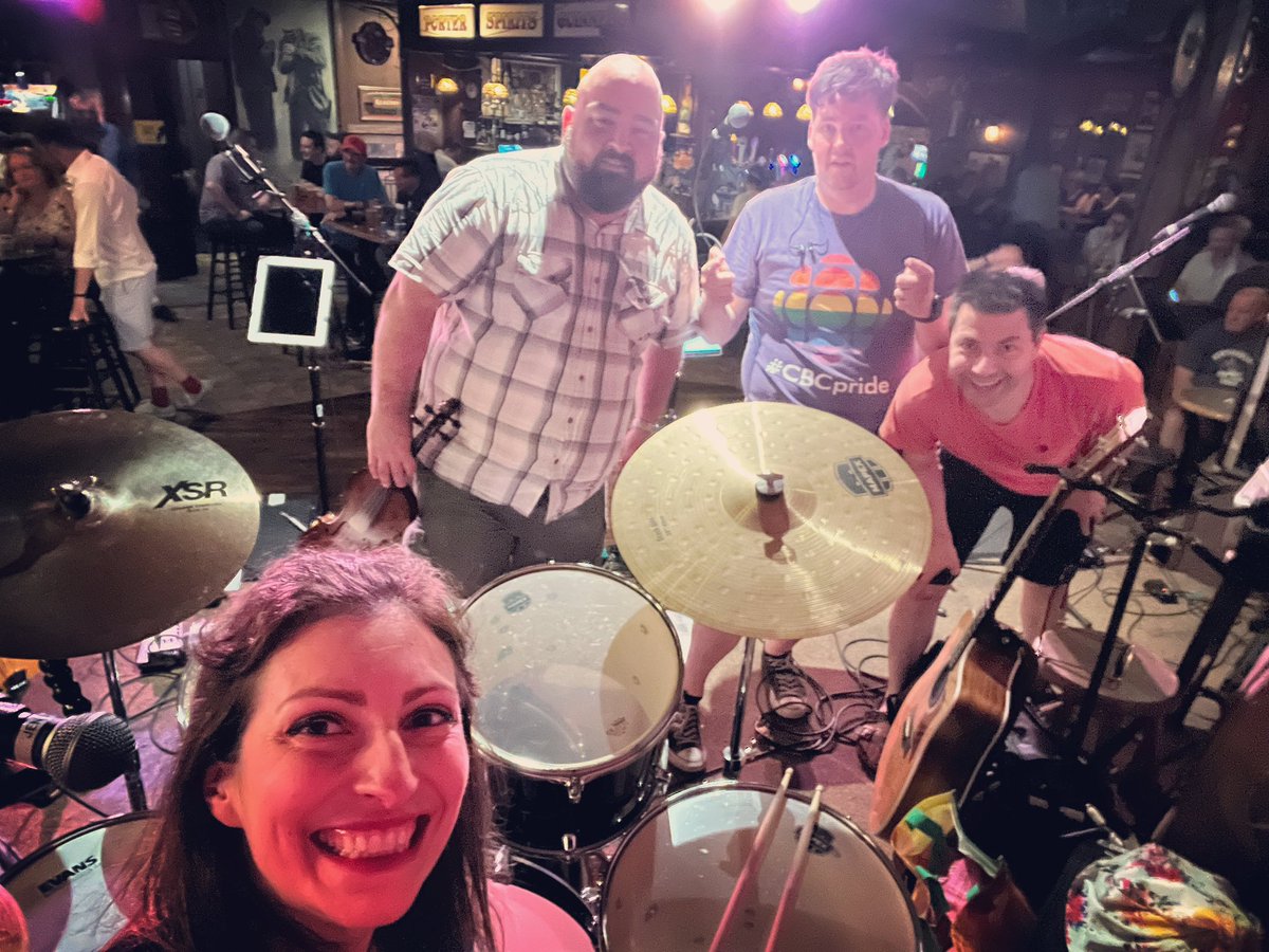 We had lots of fun on stage at <a href="/oreillys_pub/">O'Reilly's Pub</a> last night! Who’s ready for round 2 tonight?!? See you at 8pm!

#nlmusic #livemusic #roundtwo