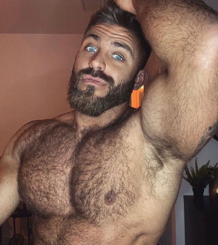 MrJamieD's tweet photo. Hairy biceps don't make me mad. https://t.co/SvWQUcJgrV